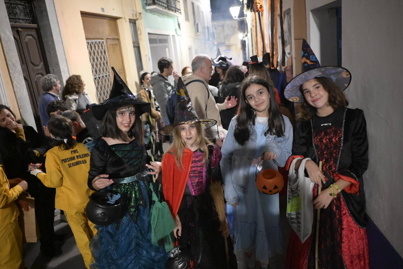 Noche de Halloween en el Casco Antiguo de Badajoz