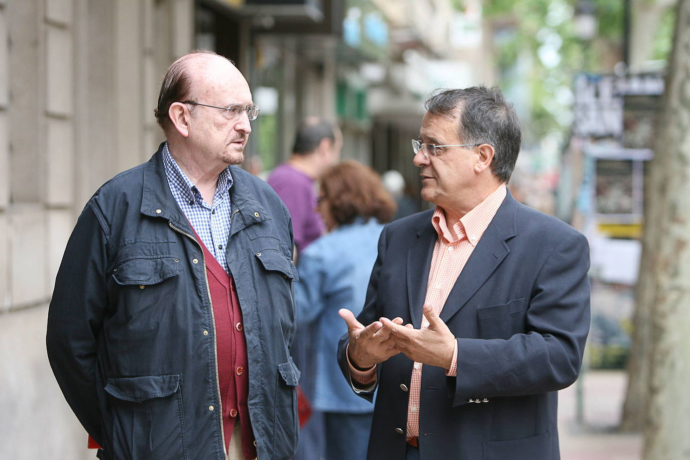 Miguel Hurtado y Esteban Cortijo, vicepresidente primero y presidente del Ateneo durante muchos años. La imagen es de 2010.