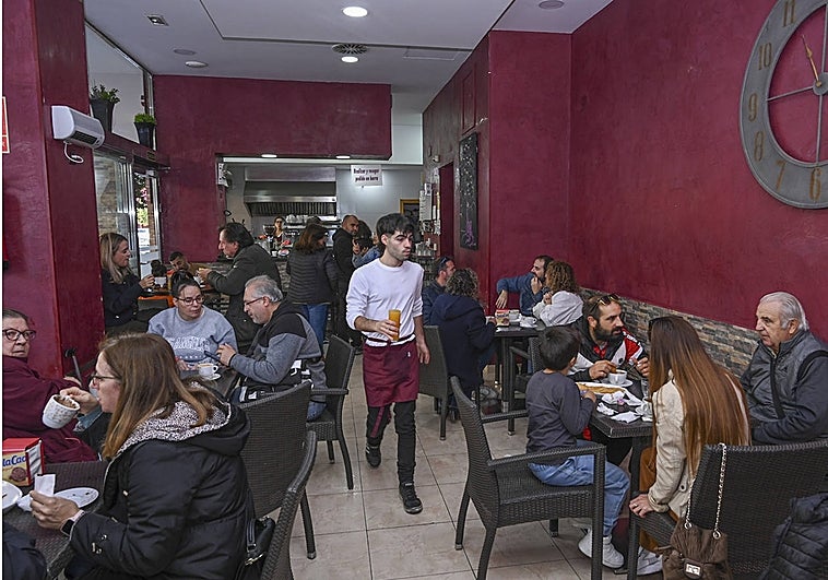 En la churrería Del Moral han notado el aumento de clientes.