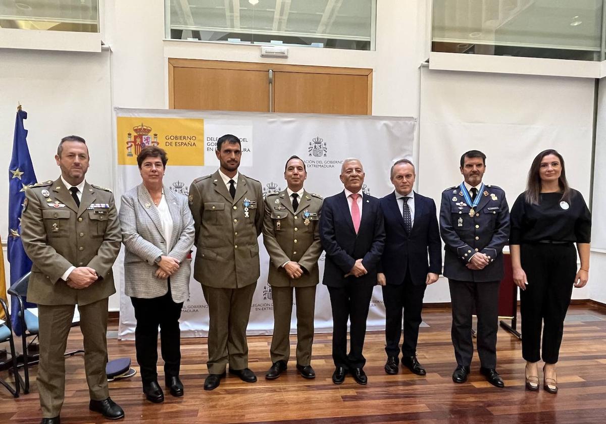 Jesús Caballero, Alberto Modino Iturralde y Fermín Pilar Rubio reciben las medallas al Mérito Civil