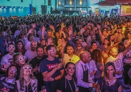 Búscate en la fiesta 501 de Badajoz