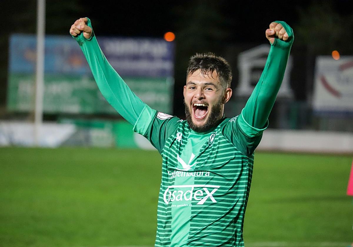 Bermu, tras ganar al Ibiza.