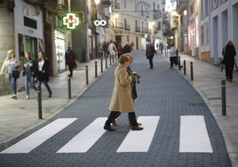 Imagen de la calle San Antón, este miércoles por la tarde tras la finalización de las obras.