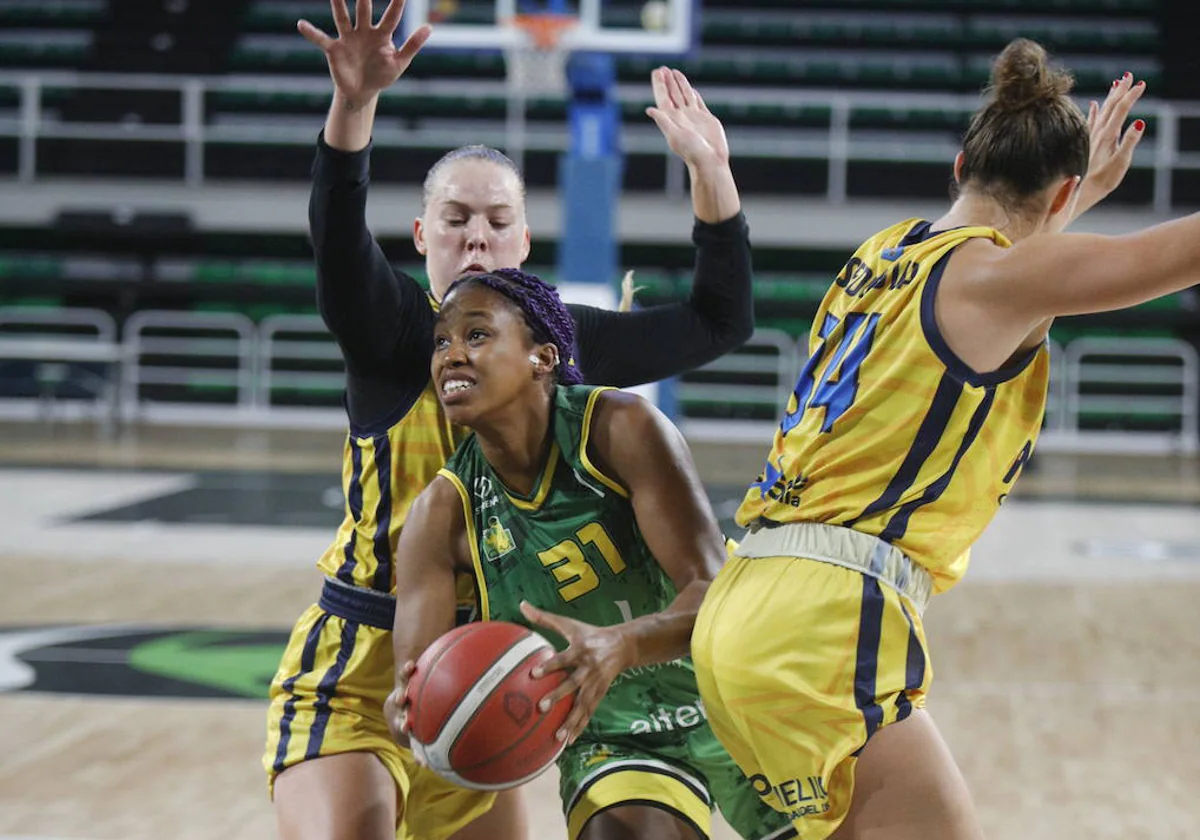 Josephine de Barros en el partido ante el Melilla.