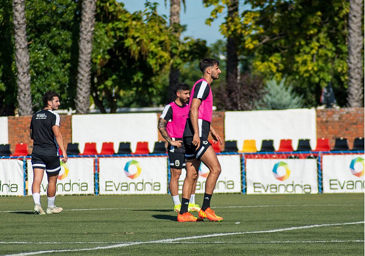 Entrenamiento del conjunto rojinegro esta semana.