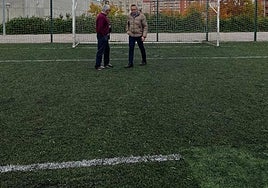 Arreglarán de urgencia el campo de fútbol 7 de Nuevo Cáceres tras lesionarse varios deportistas