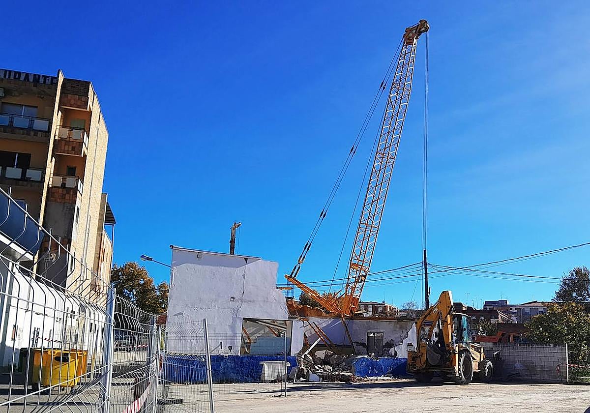 Transición Ecológica reconoce que la DIA de la obra del tren en Navalmoral está caducada