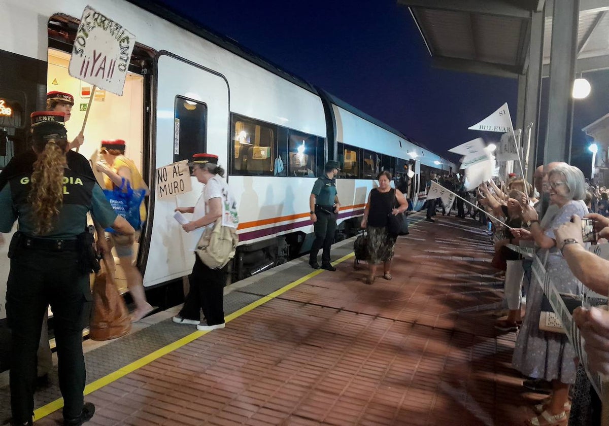 La Asamblea Pide Al Gobierno El Soterramiento Del Ave En Navalmoral Hoy