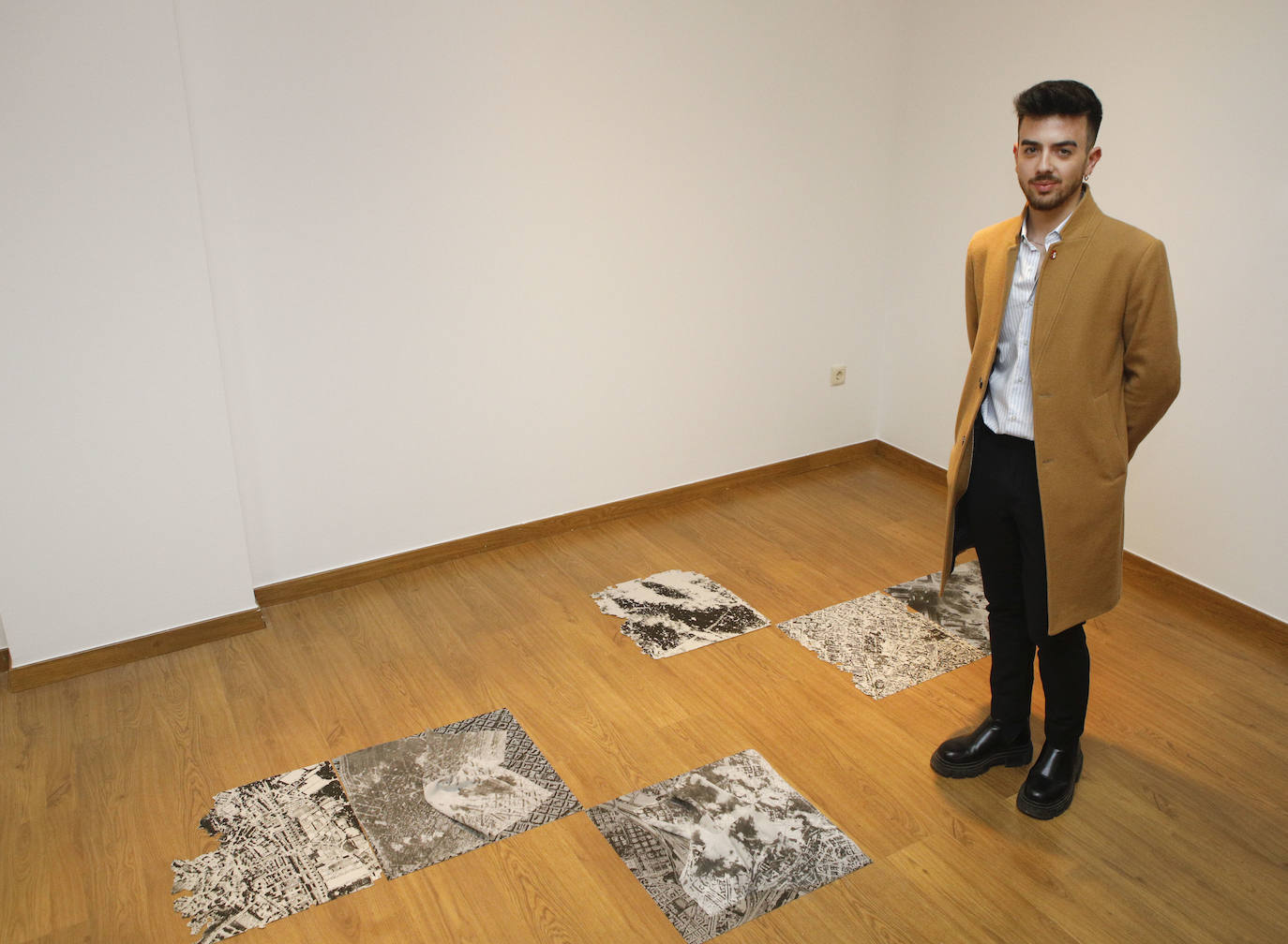 Miguel Mendoza ha sido el ganador del primer premio de la Bienal Iberoamericana de obra gráfica