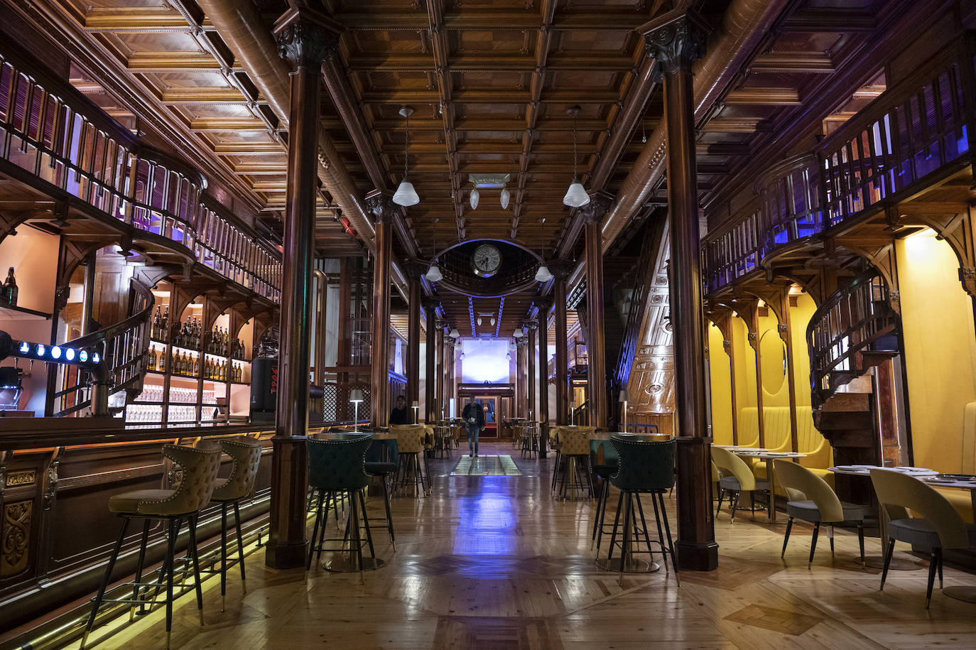 Así luce por dentro el edificio de las Tres Campanas