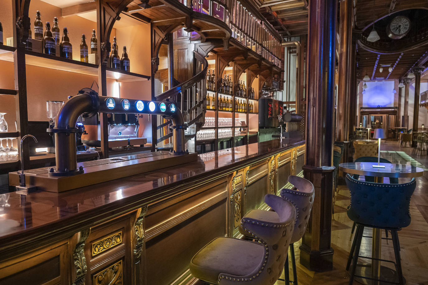 Así luce por dentro el edificio de las Tres Campanas