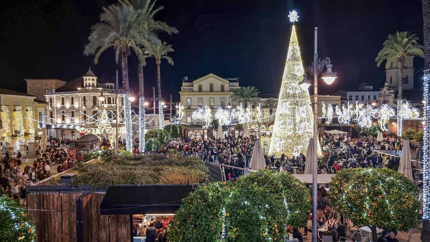 Así ha sido el encendido del alumbrado navideño en Mérida