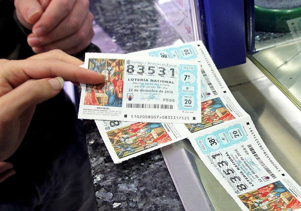 Cómo evitar problemas si te toca la Lotería y la llevas compartida