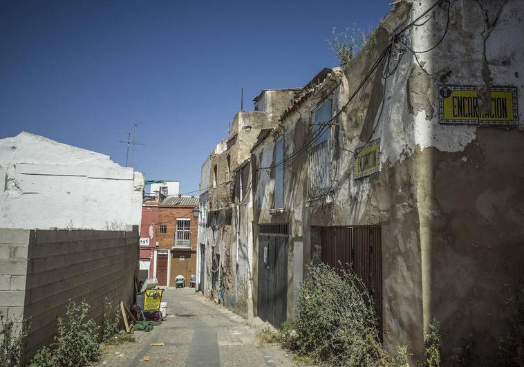 La Junta se pone a disposición del Consistorio de Badajoz respecto a la situación del Casco Antiguo
