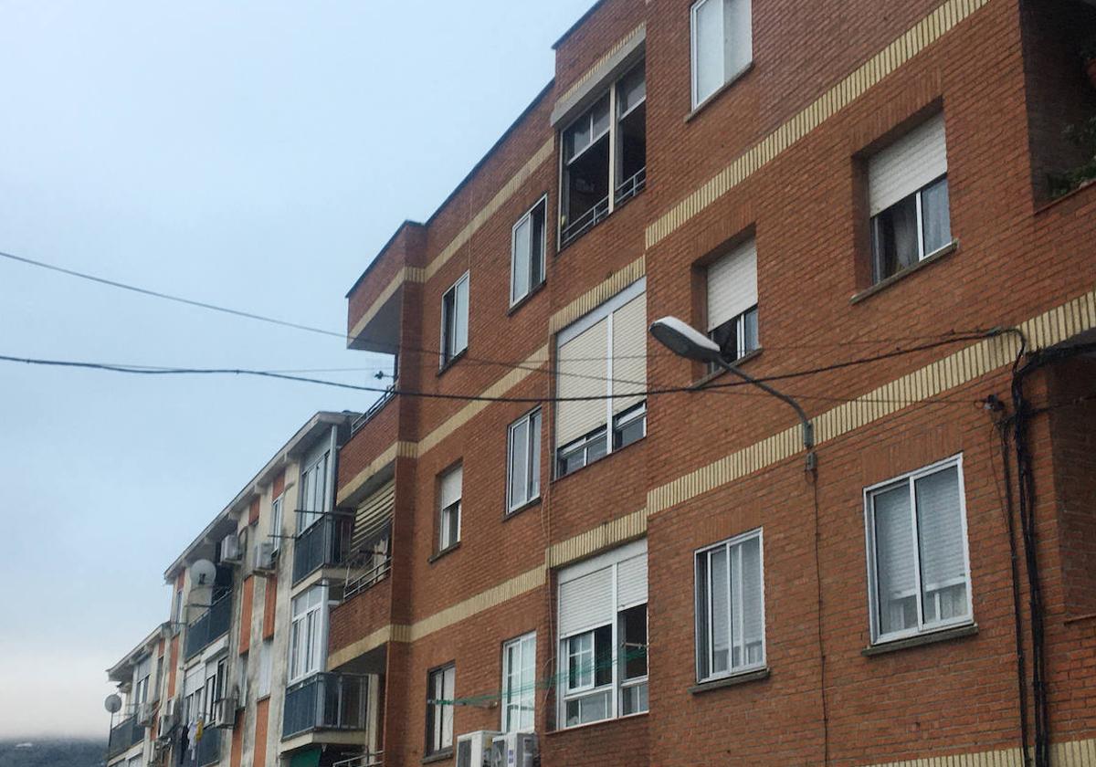 El incendio se produjo en la tercera planta del edificio.