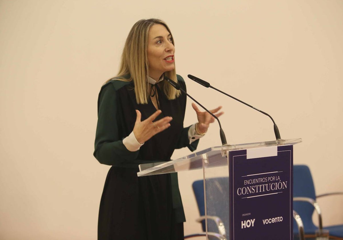 La presidenta de la Junta de Extremadura, María Guardiola, en el acto organizado por HOY.