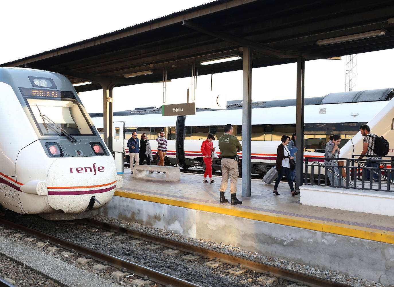 Recuperan su servicio los trenes extremeños afectados por el descarrilamiento de Atocha