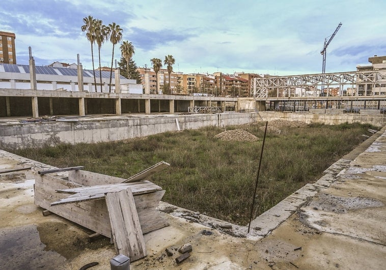 La Junta firmará otro convenio para terminar la piscina de la margen derecha