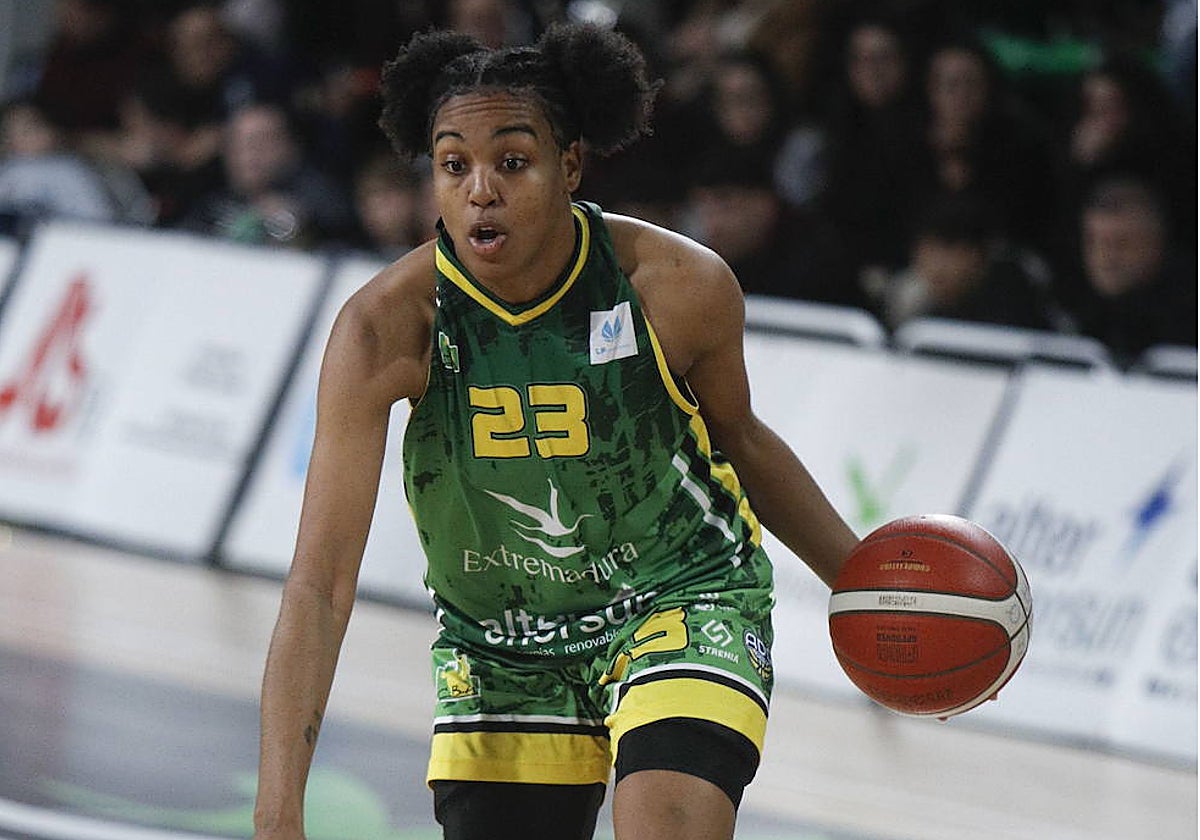 Bre Scott fue la principal artífice del récord anotando 6 triples.