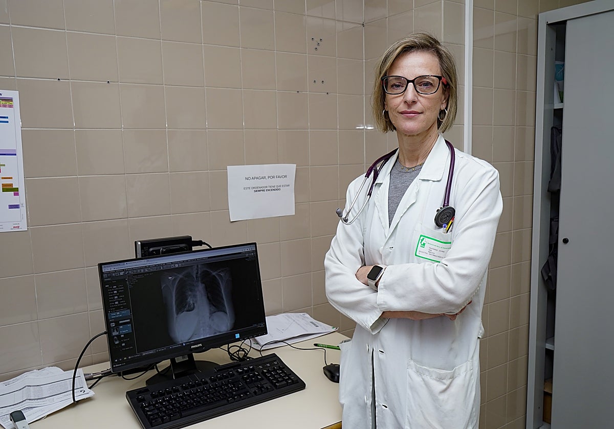 La neumóloga Ana Castañar, coordinadora del proyecto en el Universitario.