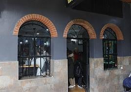 El Nuevo Mesón en la plaza de los Maestros de Cáceres.