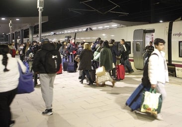 Transportes no aclara por qué el tren electrificado sólo circula de Badajoz a Cáceres
