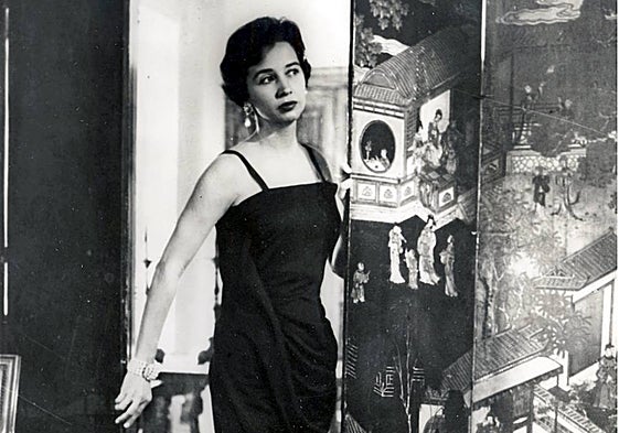 Fotografía de Aline Griffith de joven. Nació en Pearl River (Nueva York), según ella en 1923, según otras fuentes se quitó 3 años.