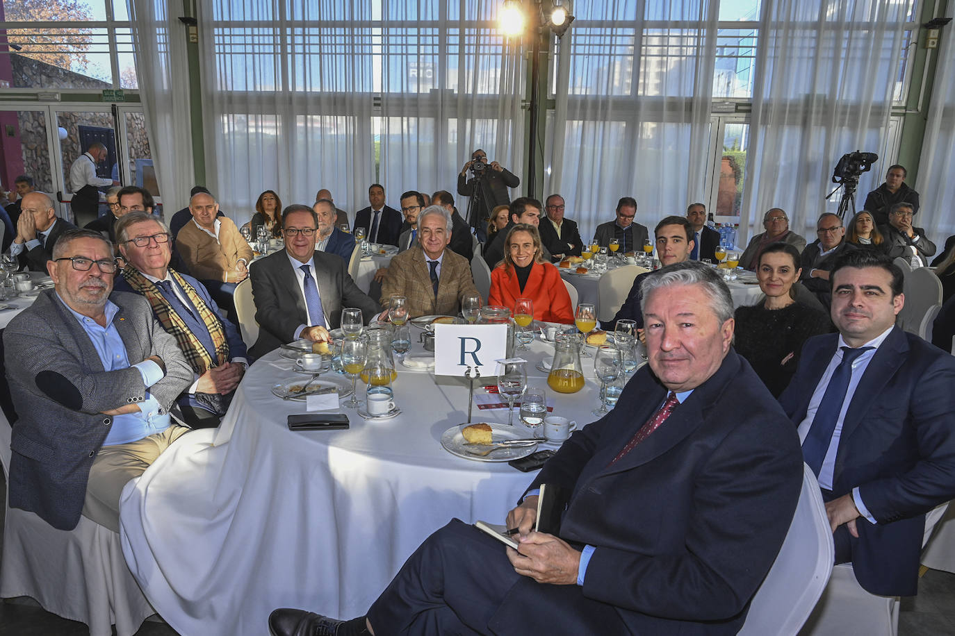 Miguel Monterrey, Ramón Rivera, Cecilio Venegas, Juan Antonio Ortiz, Patricia da Costa, Javier Píriz, Carmen Moreno, José Luis Iniesta y José Manuel Blanco.