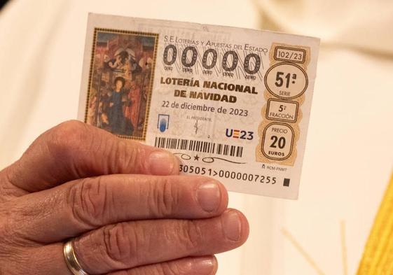 Tengo un décimo premiado, ¿cómo se cobra un premio de Lotería de Navidad?