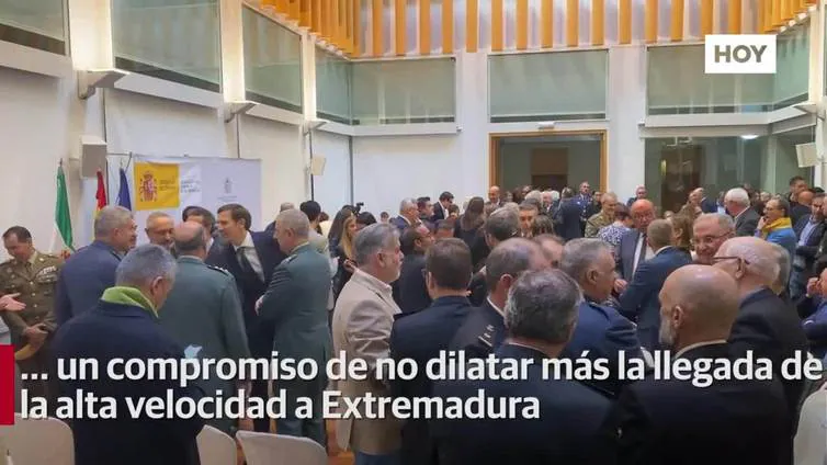 El ministro Óscar Puente asistió a la toma de posesión de Quintana como nuevo Delegado del Gobierno en Extremadura