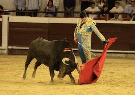 Talavante durante la faena a Relicario.