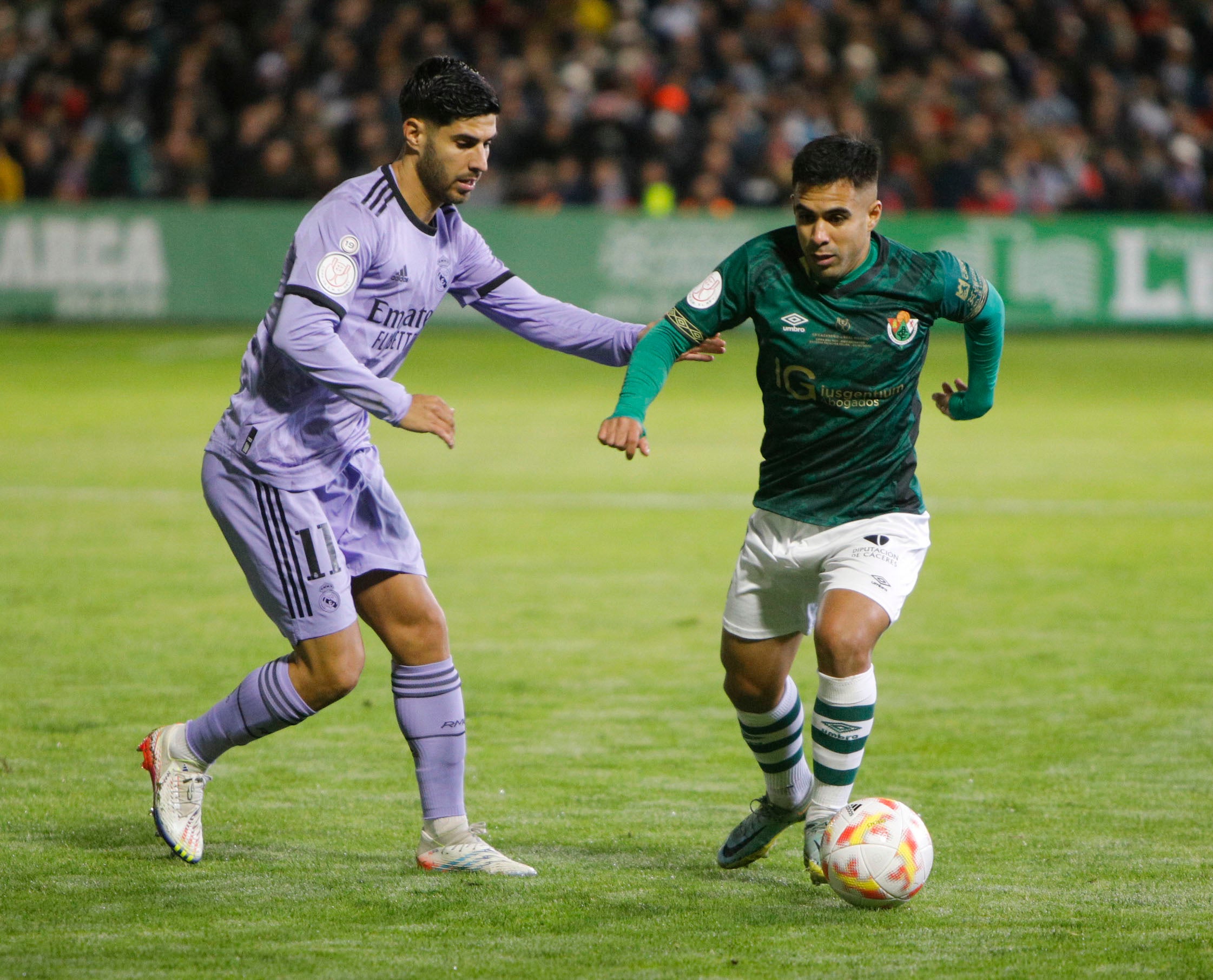 Fotos: Imágenes del partido de la Copa del Rey entre el Cacereño y el Real Madrid