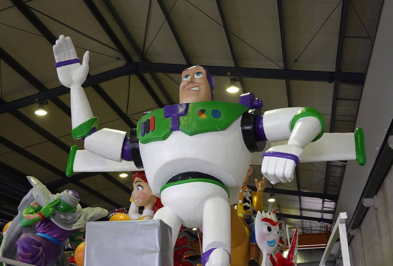 Fotos: Así serán las carrozas que participarán en la cabalgata de Badajoz