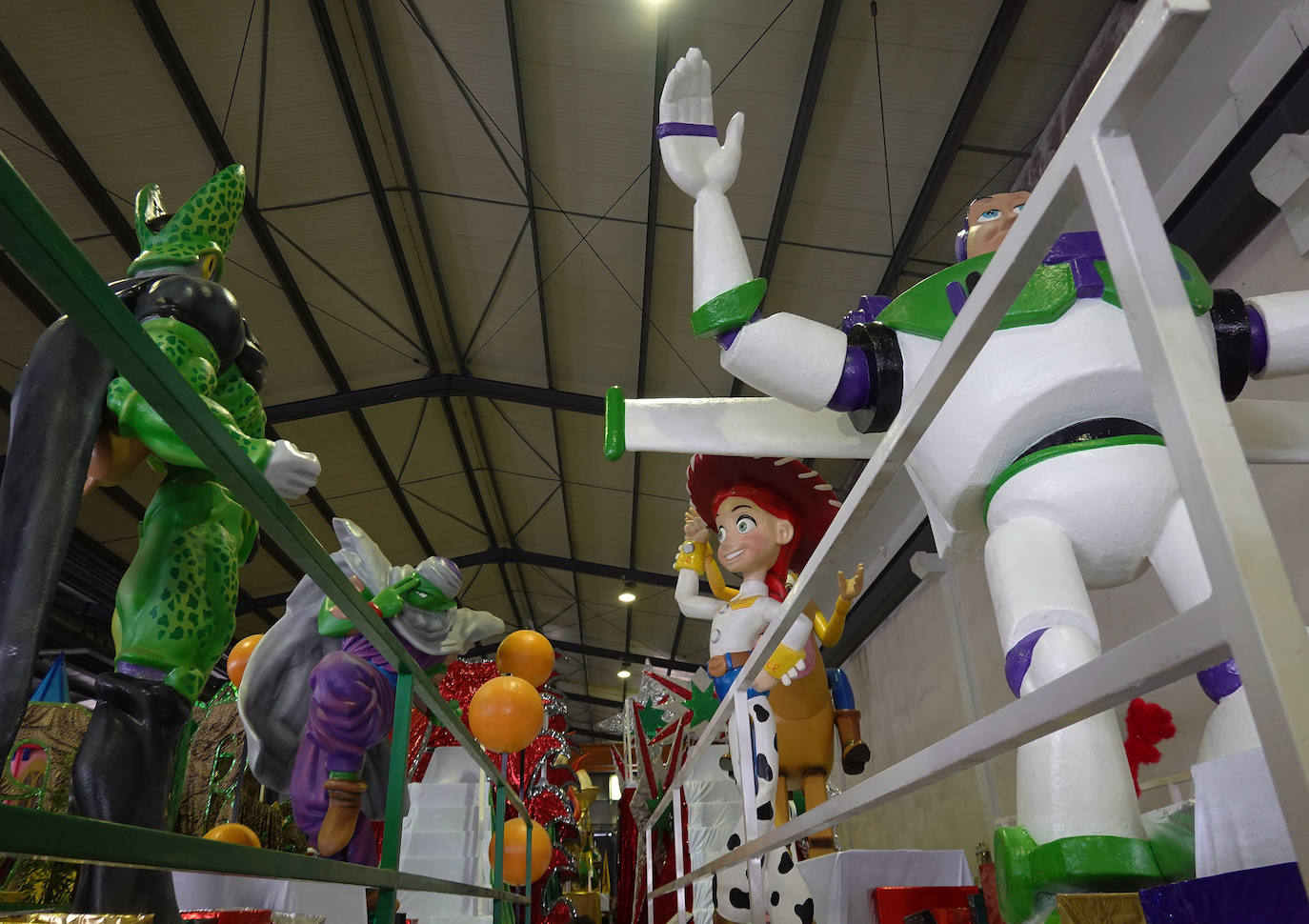 Fotos: Así serán las carrozas que participarán en la cabalgata de Badajoz