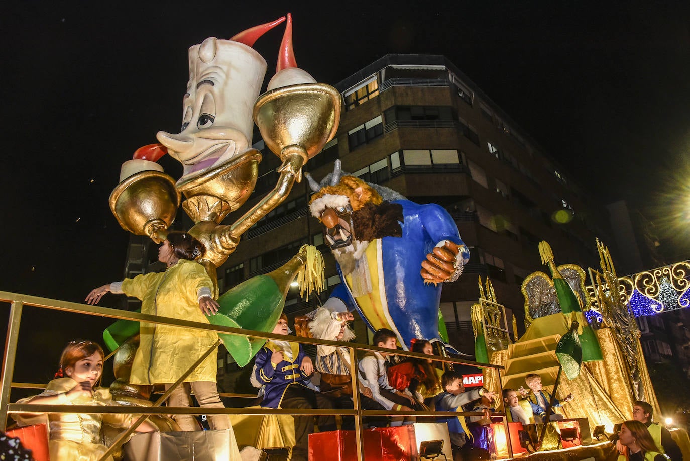 Fotos: Badajoz arropa a los Reyes Magos en una noche mágica
