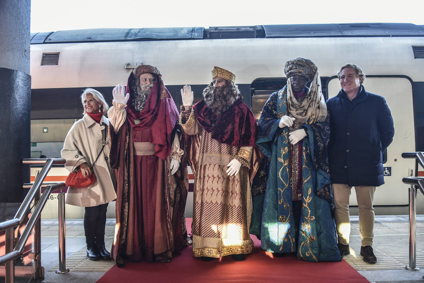 Fotos: Badajoz arropa a los Reyes Magos en una noche mágica