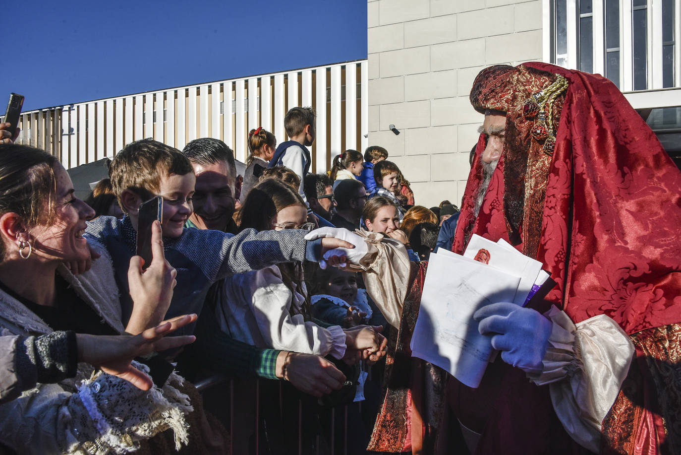 Fotos: Badajoz arropa a los Reyes Magos en una noche mágica