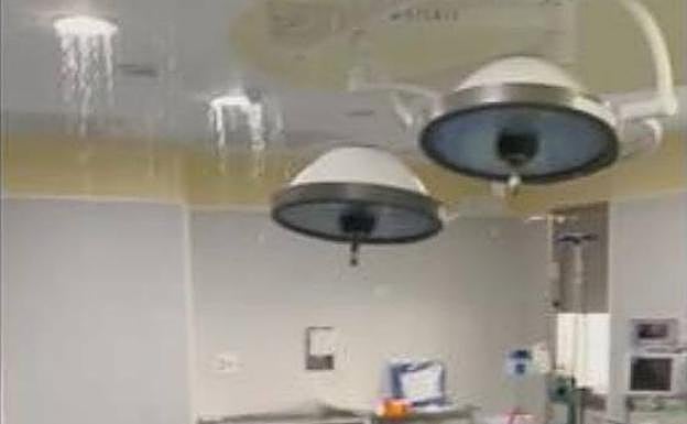 Arreglado el quirófano del hospital Materno de Badajoz que se inundó en Reyes