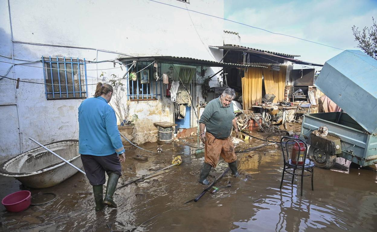 Daños en una de las casas aisladas de Gévora por el temporal Efraín en una imagen de archivo. 