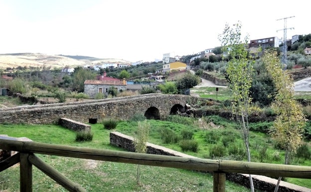 Vista de Garciaz desde el albergue para peregrinos. 