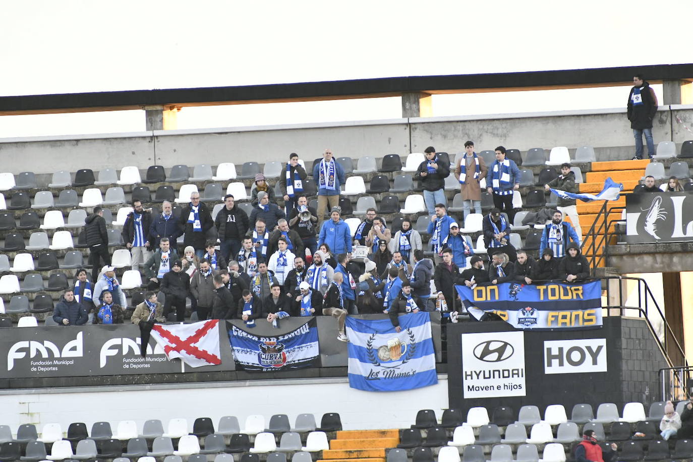 Fotos: El Badajoz se queda a medias en su objetivo de tumbar a un rocoso Talavera