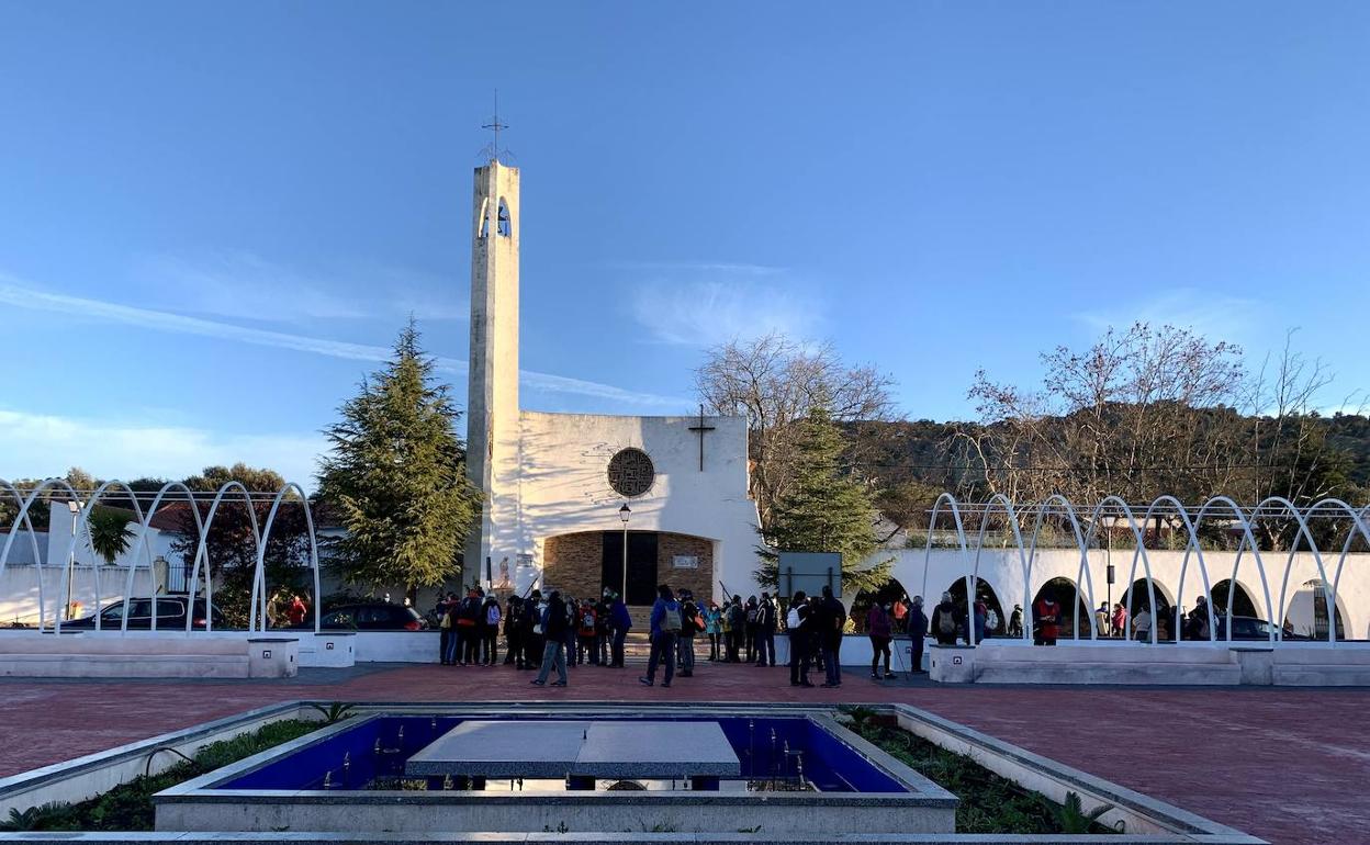 Pedanía de Rincón de Ballesteros, situada a unos 40 kilómetros de Cáceres.