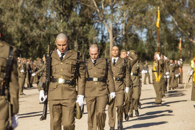 Fotos: Multitudinaria Jura de Bandera en el Cefot de Cáceres
