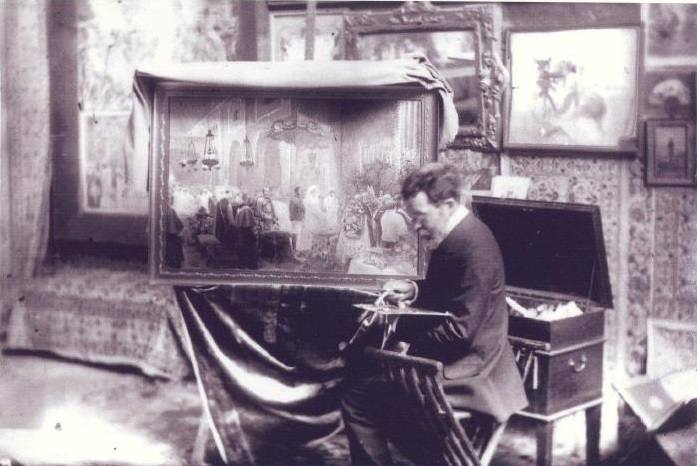 Juan Comba en 1905, pintando en su estudio de Madrid. Falleció en 1924.
