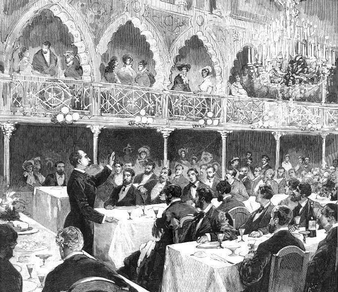 Ilustración de Moret dando un discurso el 14 de noviembre de 1881 (un mes después de la inauguración de Cáceres), en el banquete del partido Democrático-Monárquico en el Teatro de la Alhambra de Madrid. Moret era el jefe del Partido.
