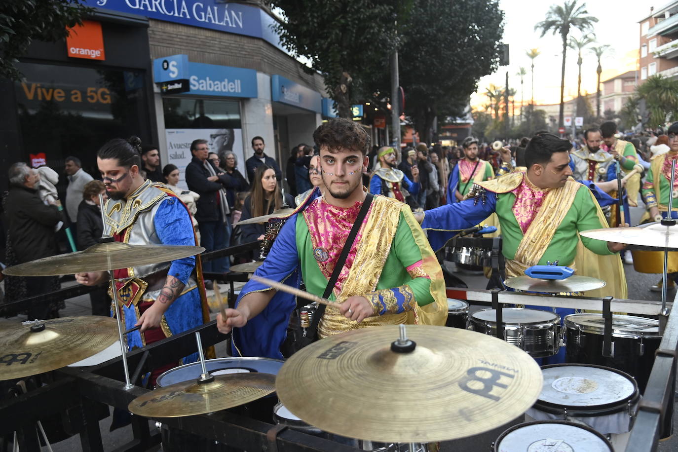 Fotos: Las candelas de Santa Marina calientan el Carnaval