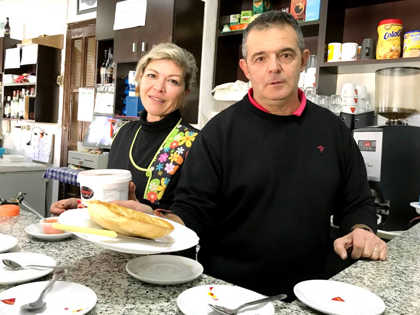 José Miguel y Esther, 38 años de desayunos. 