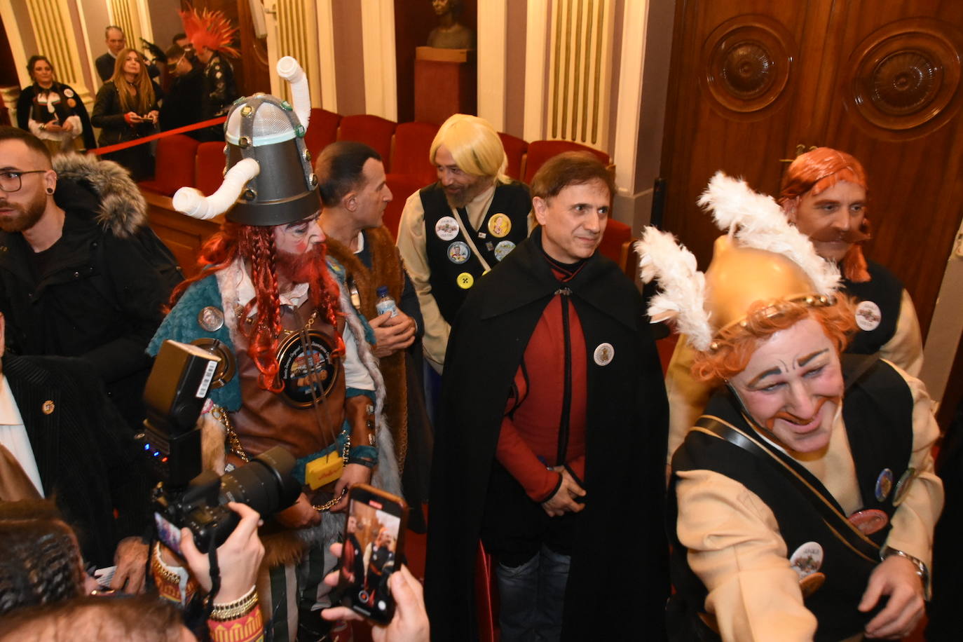 Fotos: El pregón del humorista José Mota inicia diez días de Carnaval en Badajoz