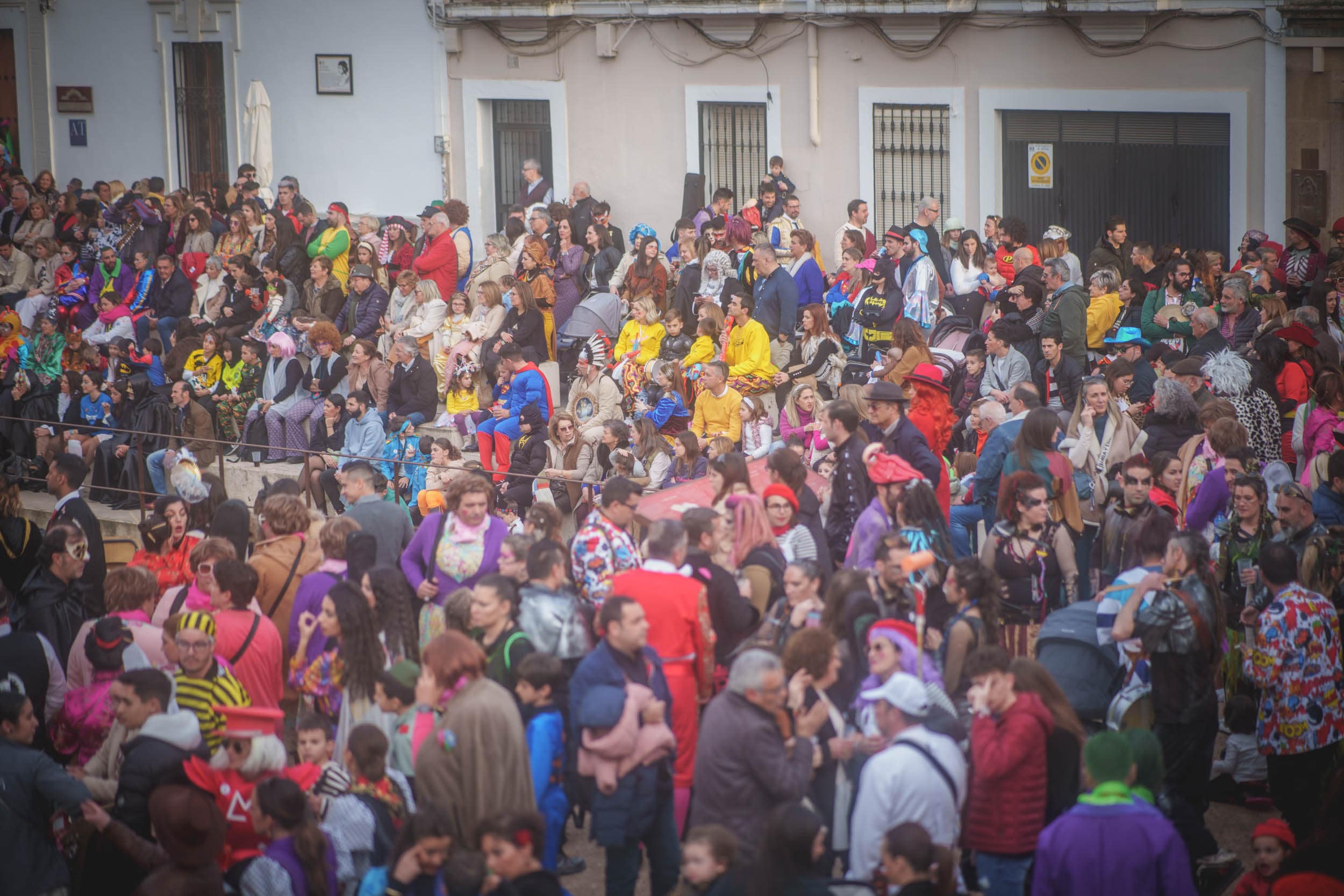 Fotos: Mucho público el sábado del Carnaval Romano