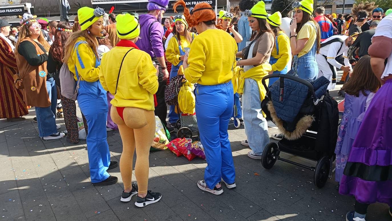 Fotos: Así celebra Badajoz su sábado de Carnaval